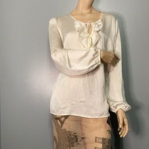 ⭐️Worthington Raffled Longsleeves White Polyester Blouse⭐️